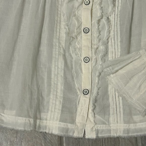 LIKE NEW! Women's We the Free White Pleated/Ruffled Blouse - XS - Picture 5 of 13